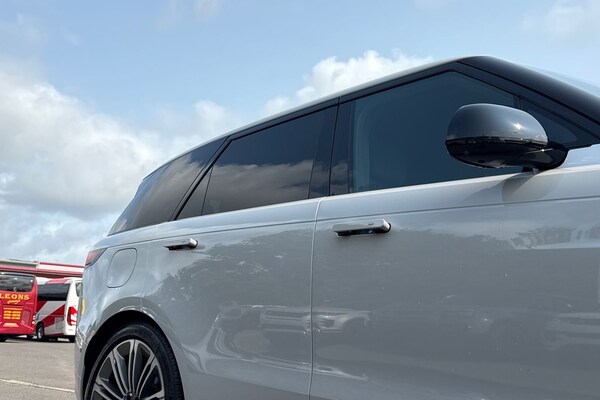 Used Land Rover Range Rover Sport 2025 for sale - 74764222: Photo 25