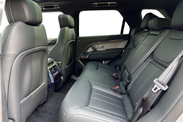 Used Land Rover Range Rover Sport 2025 for sale - 74764222: Photo 4