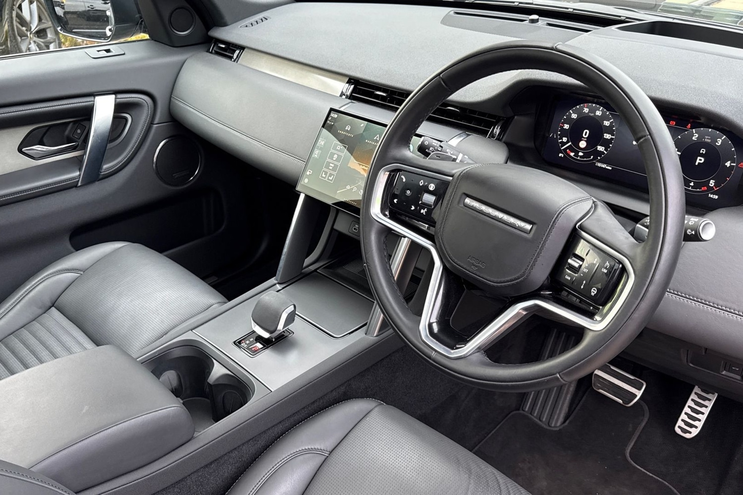 Used Land Rover Discovery Sport 2024 for sale - 77368489: Photo 32