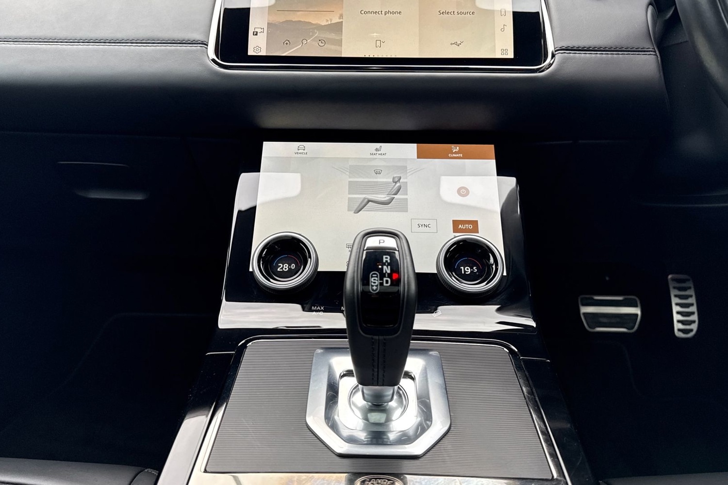 Used Land Rover Range Rover Evoque 2023 for sale - 76844580: Photo 15