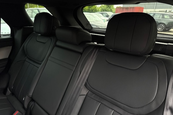 Used Land Rover Range Rover Sport 2025 for sale - 74130433: Photo 13