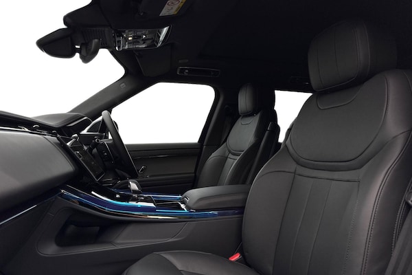 Used Land Rover Range Rover Sport 2025 for sale - 74130433: Photo 3