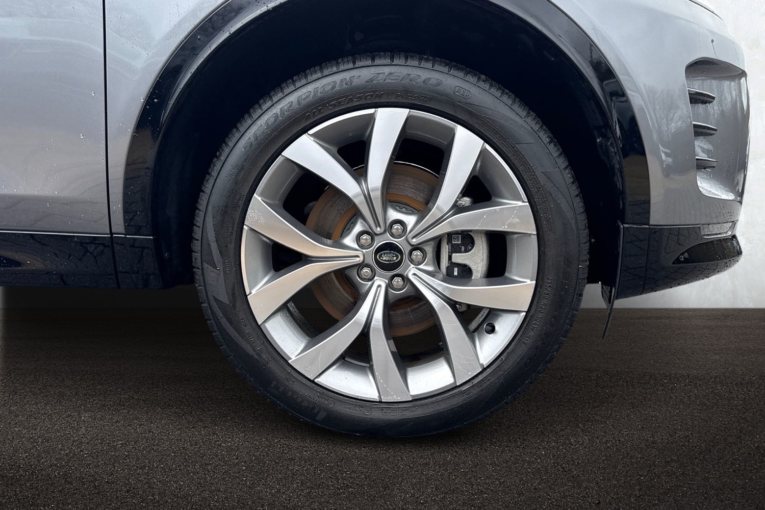 Used Land Rover Discovery Sport 2025 for sale - 77308732: Photo 9