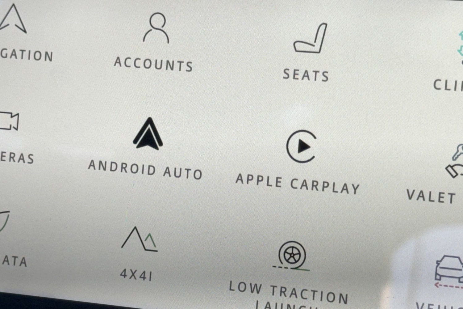 Used Land Rover Defender 110 2024 for sale - 76711818: Photo 35