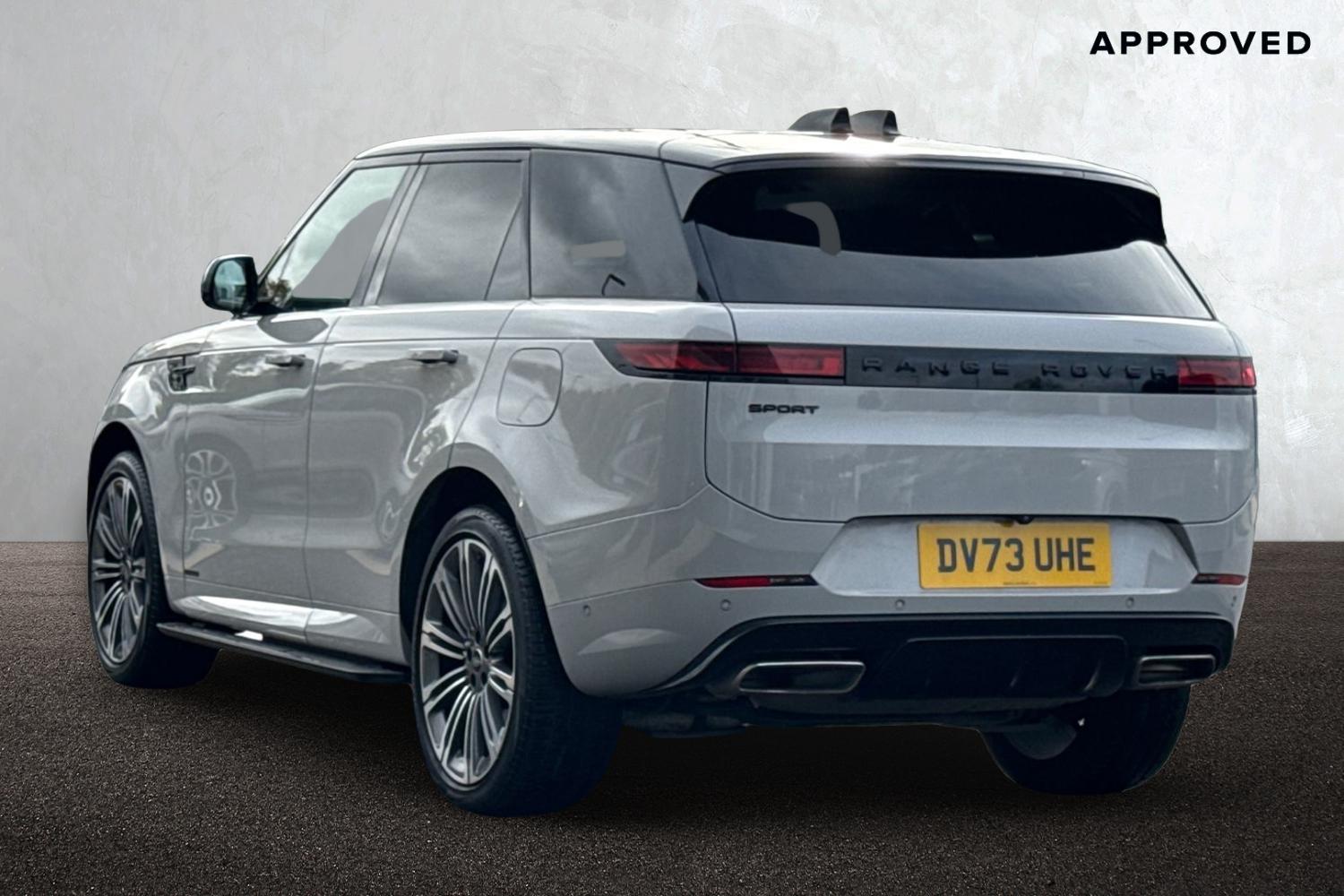 Used Land Rover Range Rover Sport 2023 for sale - 76438844: Photo 2
