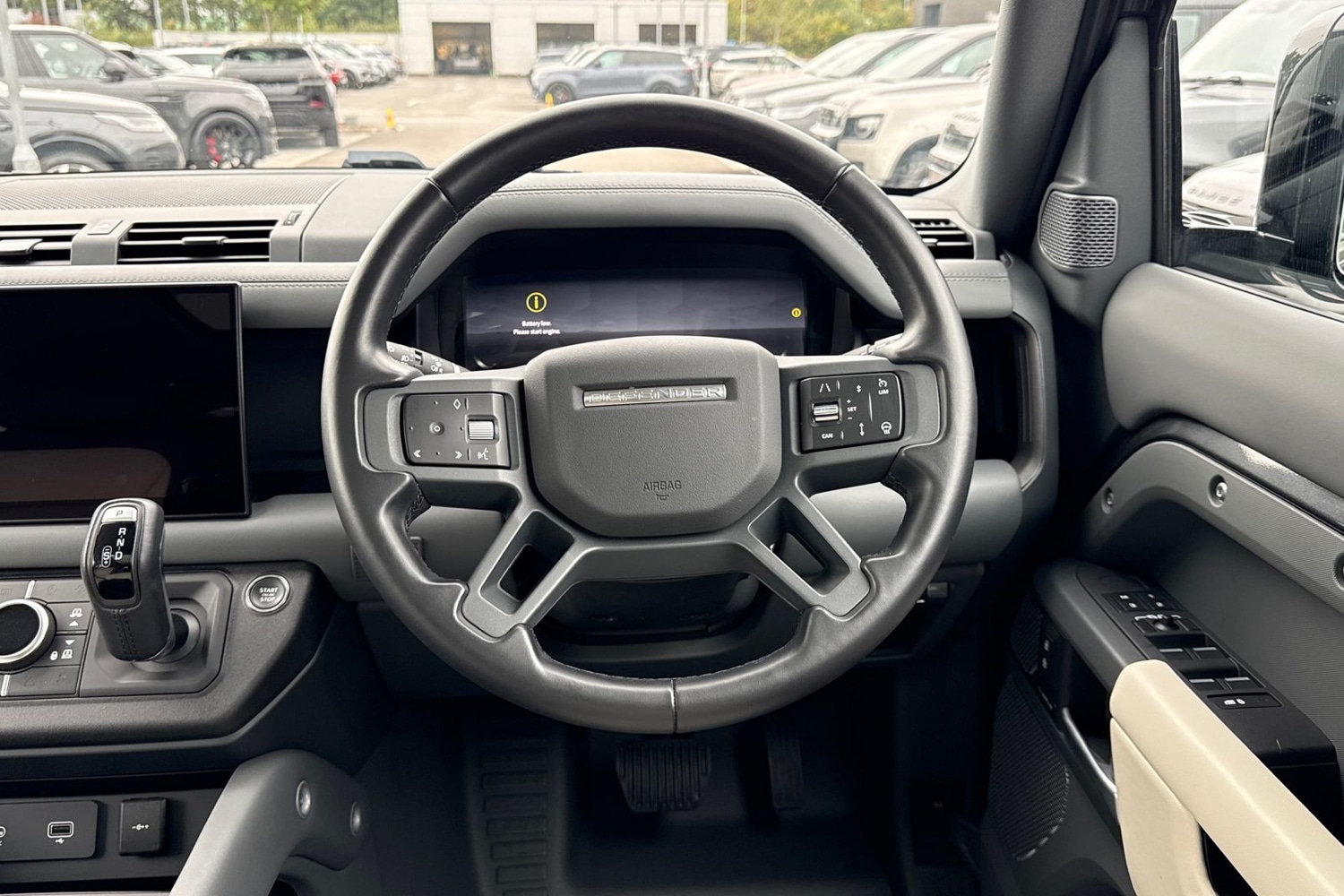 Used Land Rover Defender 110 2024 for sale - 76065153: Photo 16