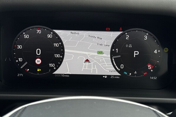 Used Land Rover Defender 130 2025 for sale - 74287305: Photo 15