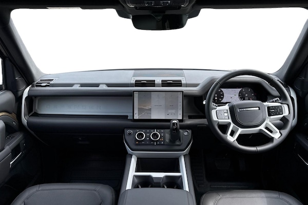 Used Land Rover Defender 130 2025 for sale - 74287305: Photo 9