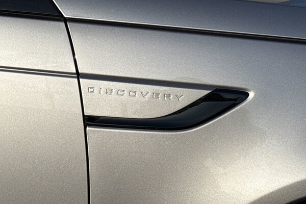 Used Land Rover Discovery 2023 for sale - 76207028: Photo 28
