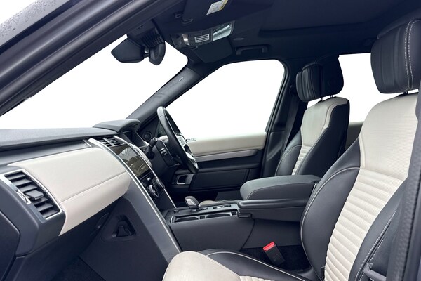Used Land Rover Discovery 2023 for sale - 76207028: Photo 3