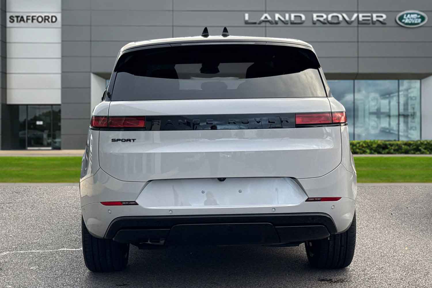 Used Land Rover Range Rover Sport 2026 for sale - 76590490: Photo 6