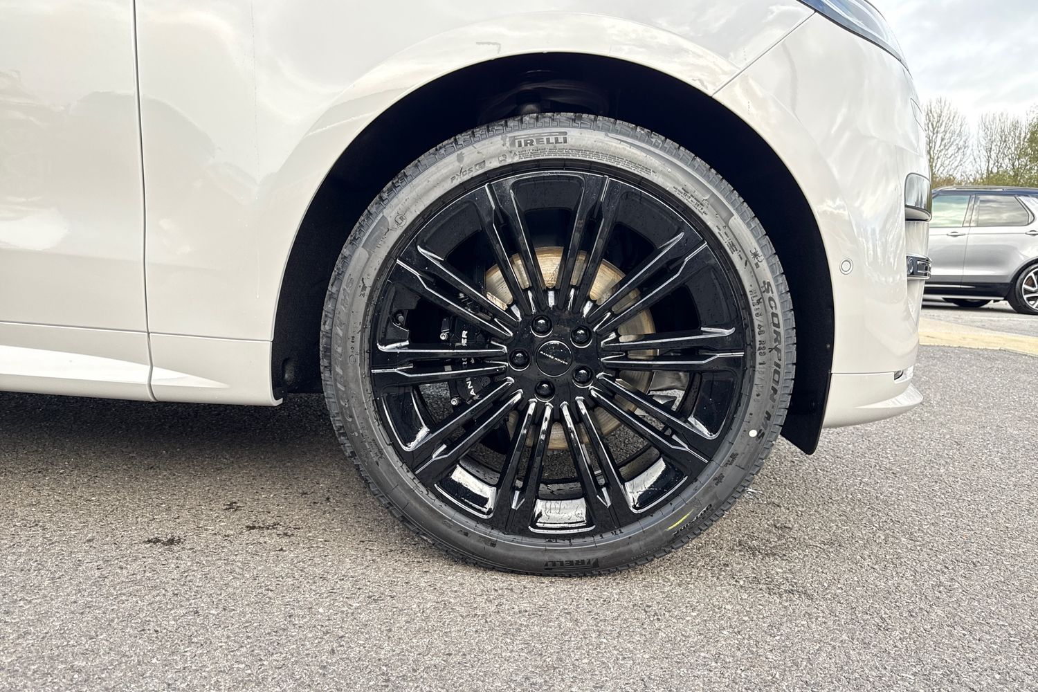 Used Land Rover Range Rover Sport 2026 for sale - 76590490: Photo 8