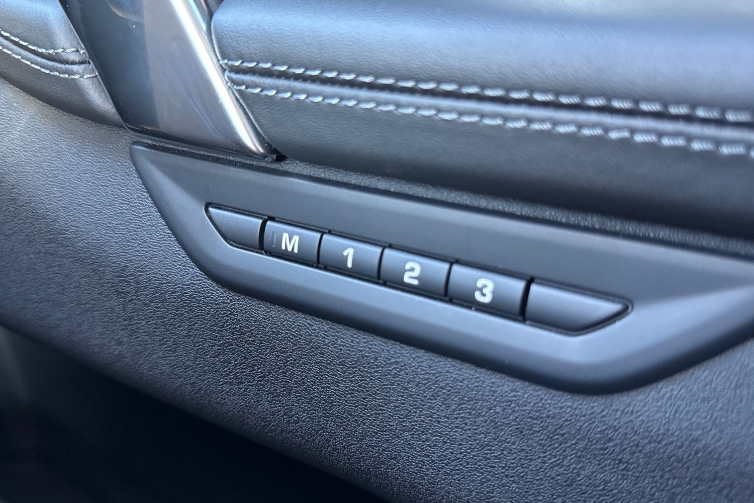 Used Land Rover Discovery Sport 2024 for sale - 76662265: Photo 26