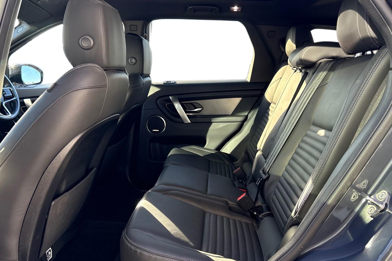 Used Land Rover Discovery Sport 2024 for sale - 76662265: Photo 4