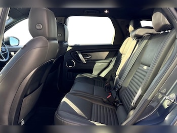 Used Land Rover Discovery Sport 2024 for sale - 76662265: Photo