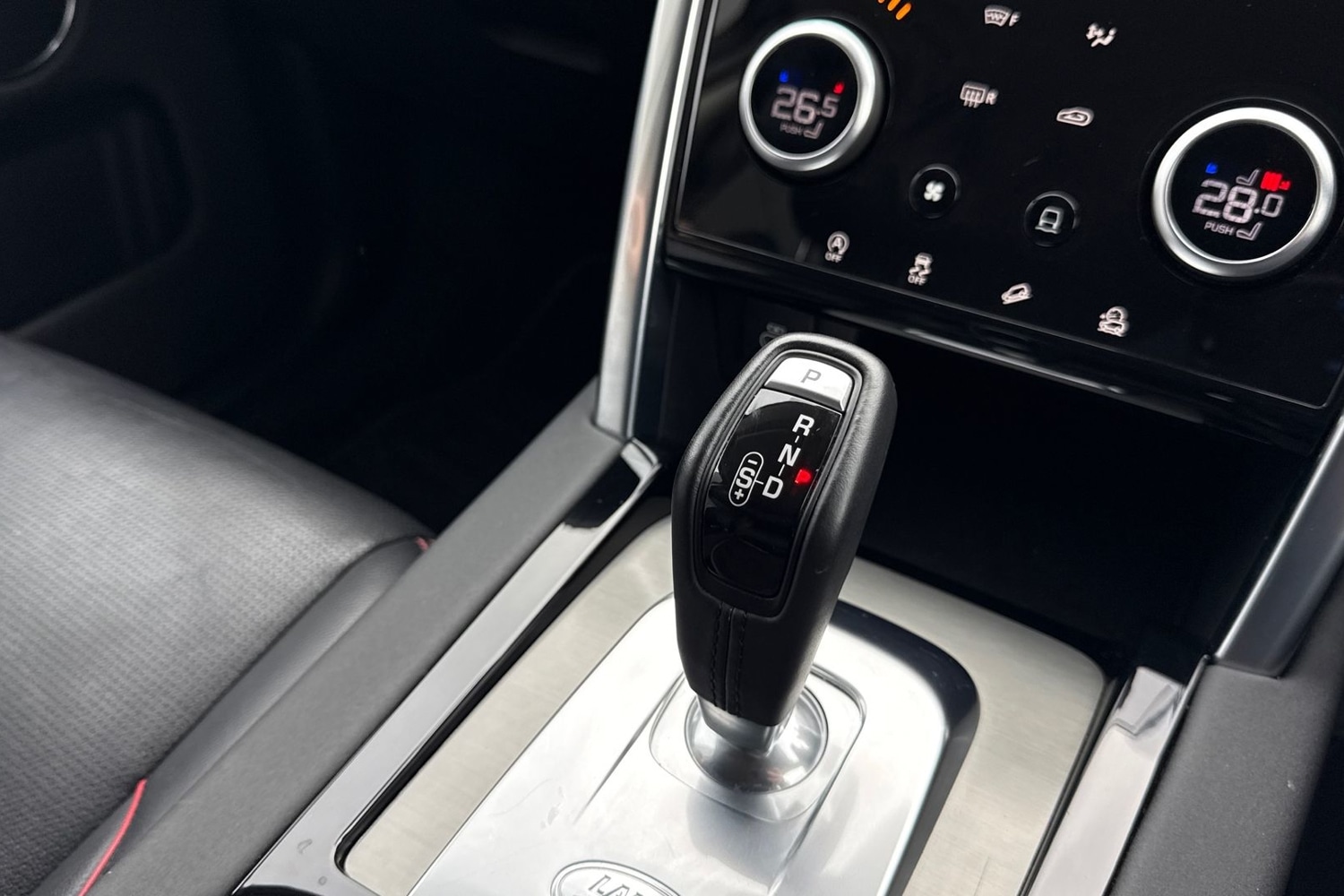 Used Land Rover Discovery Sport 2021 for sale - 76670332: Photo 14