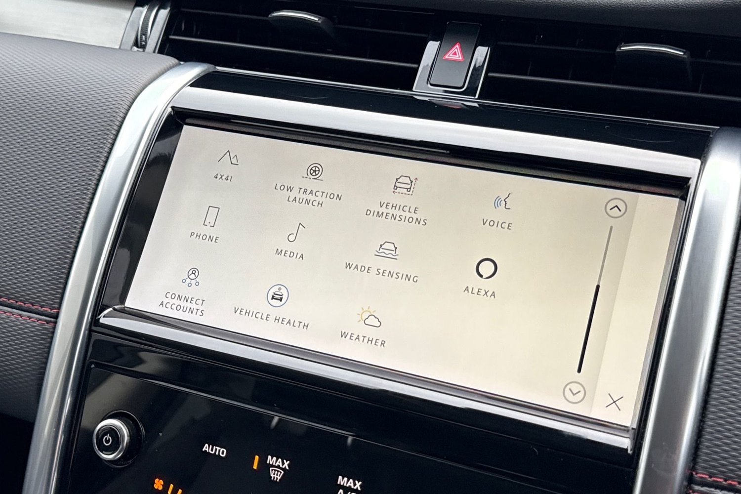 Used Land Rover Discovery Sport 2021 for sale - 76670332: Photo 32