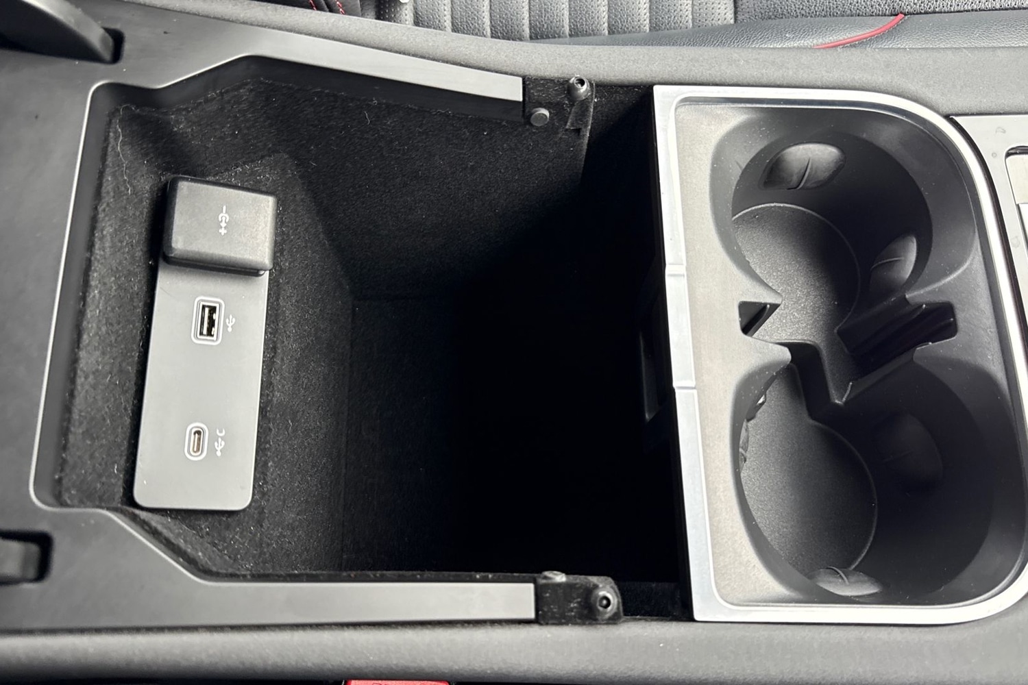 Used Land Rover Discovery Sport 2021 for sale - 76670332: Photo 43