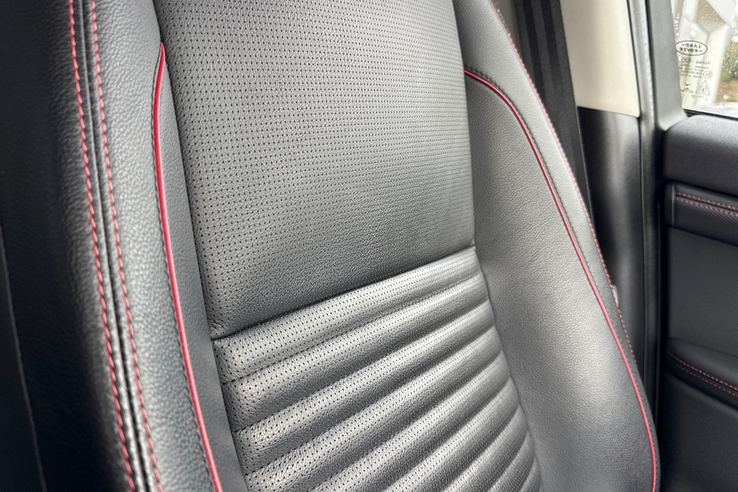 Used Land Rover Discovery Sport 2021 for sale - 76670332: Photo 44