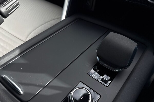 Used Land Rover Discovery 2024 for sale - 76128507: Photo 14