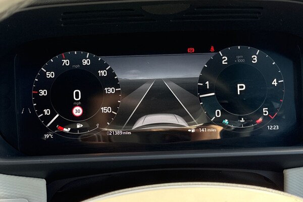 Used Land Rover Discovery 2024 for sale - 76128507: Photo 17