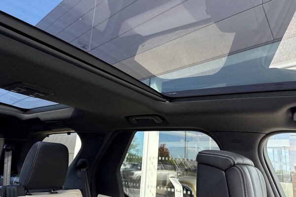 Used Land Rover Discovery 2024 for sale - 76128507: Photo 22