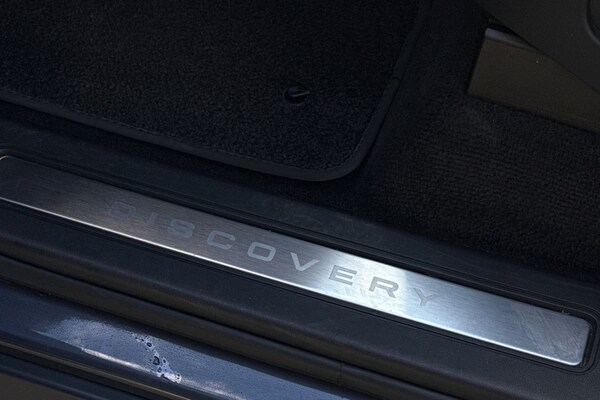 Used Land Rover Discovery 2024 for sale - 76128507: Photo 38