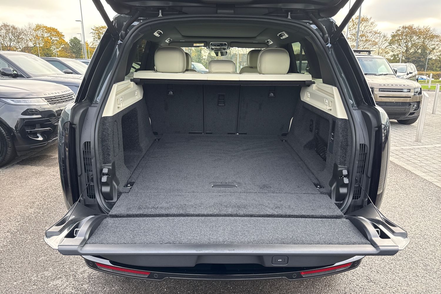 Used Land Rover Range Rover 2025 for sale - 76416642: Photo 23