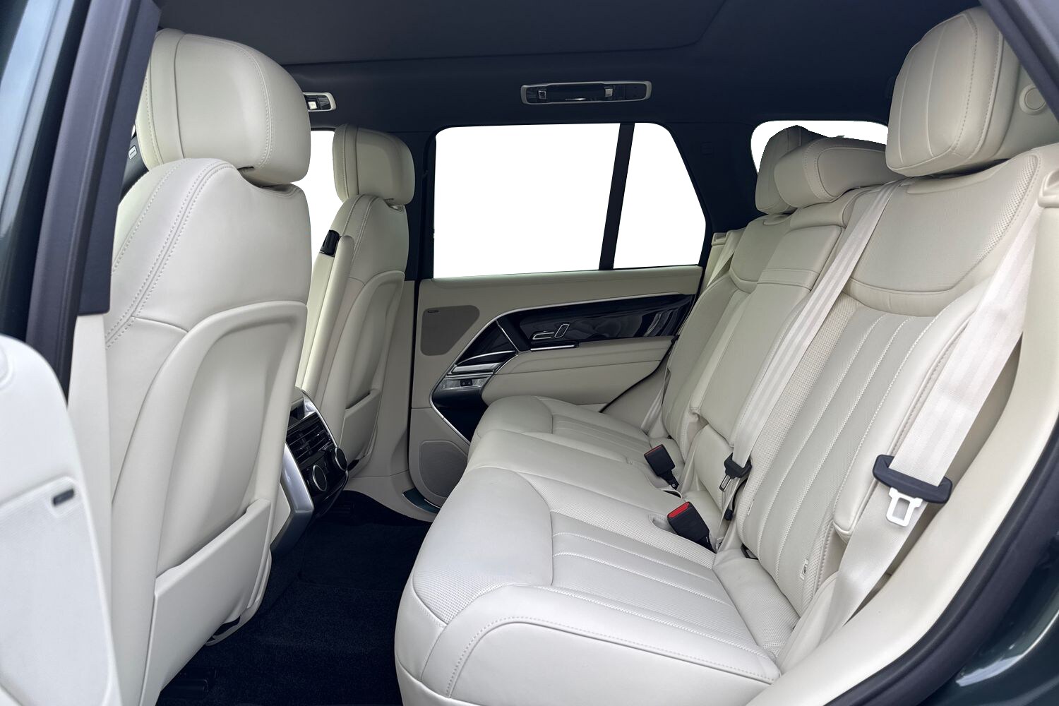 Used Land Rover Range Rover 2025 for sale - 76416642: Photo 4