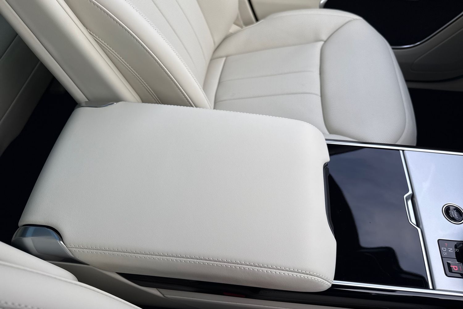 Used Land Rover Range Rover 2025 for sale - 76416642: Photo 52