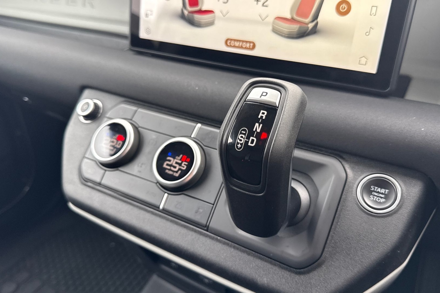 Used Land Rover Defender 2021 for sale - 77199394: Photo 13