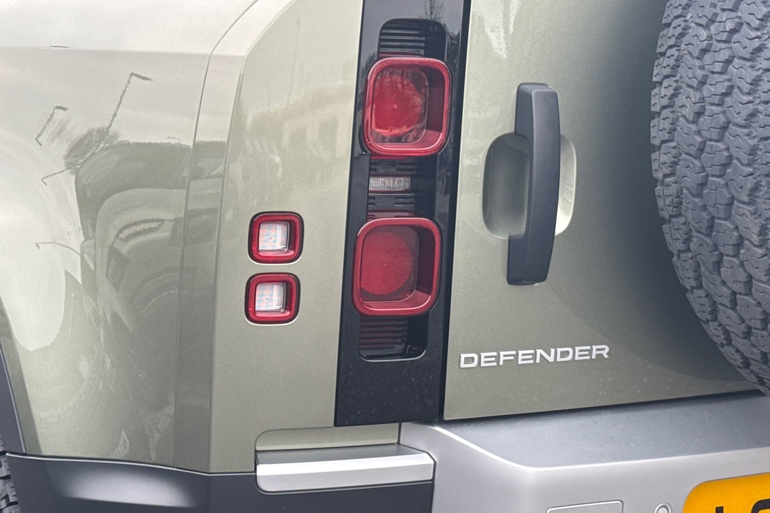 Used Land Rover Defender 2021 for sale - 77199394: Photo 19