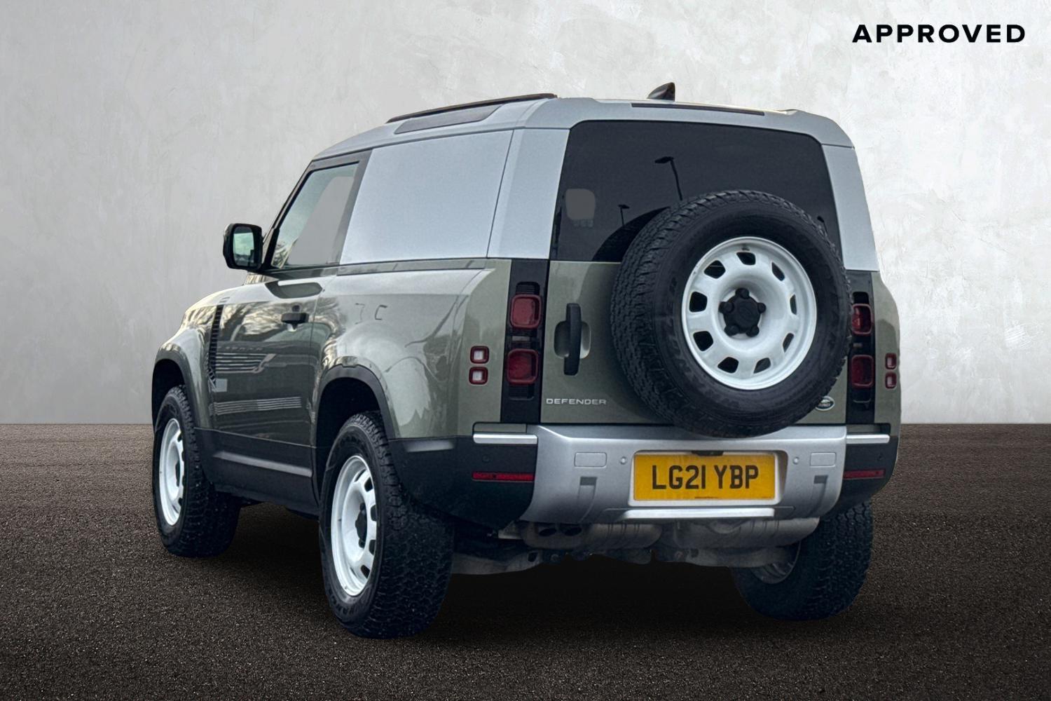Used Land Rover Defender 2021 for sale - 77199394: Photo 2