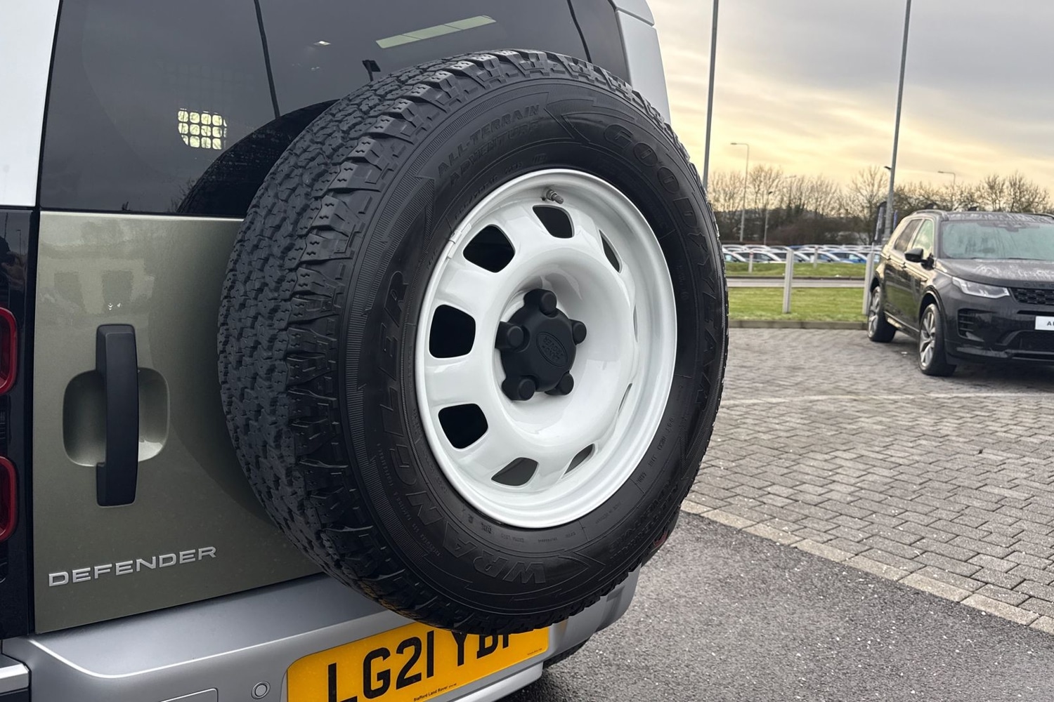 Used Land Rover Defender 2021 for sale - 77199394: Photo 29