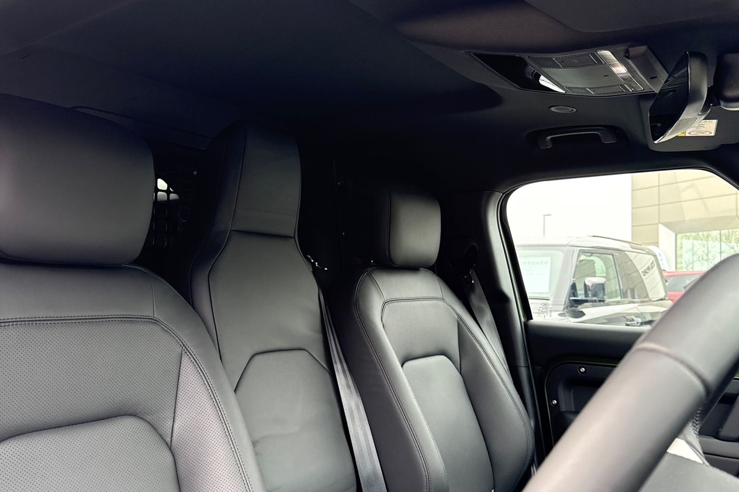 Used Land Rover Defender 110 2026 for sale - 77996387: Photo 21