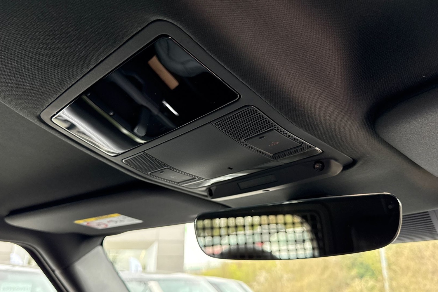 Used Land Rover Defender 110 2026 for sale - 77996387: Photo 23