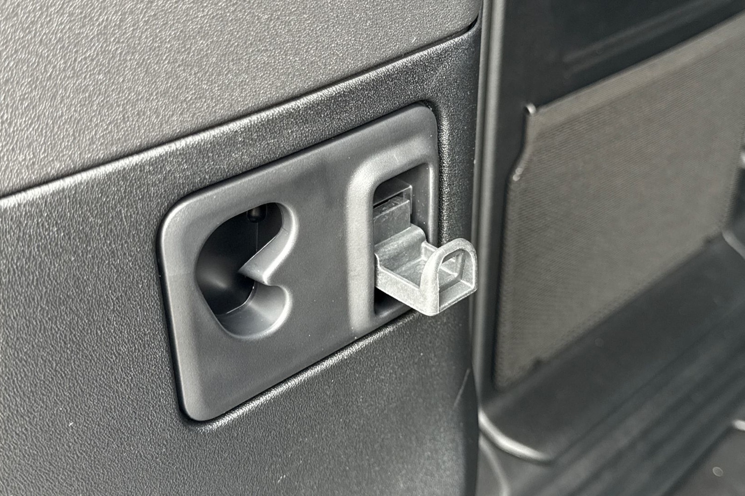 Used Land Rover Defender 110 2026 for sale - 77996387: Photo 27