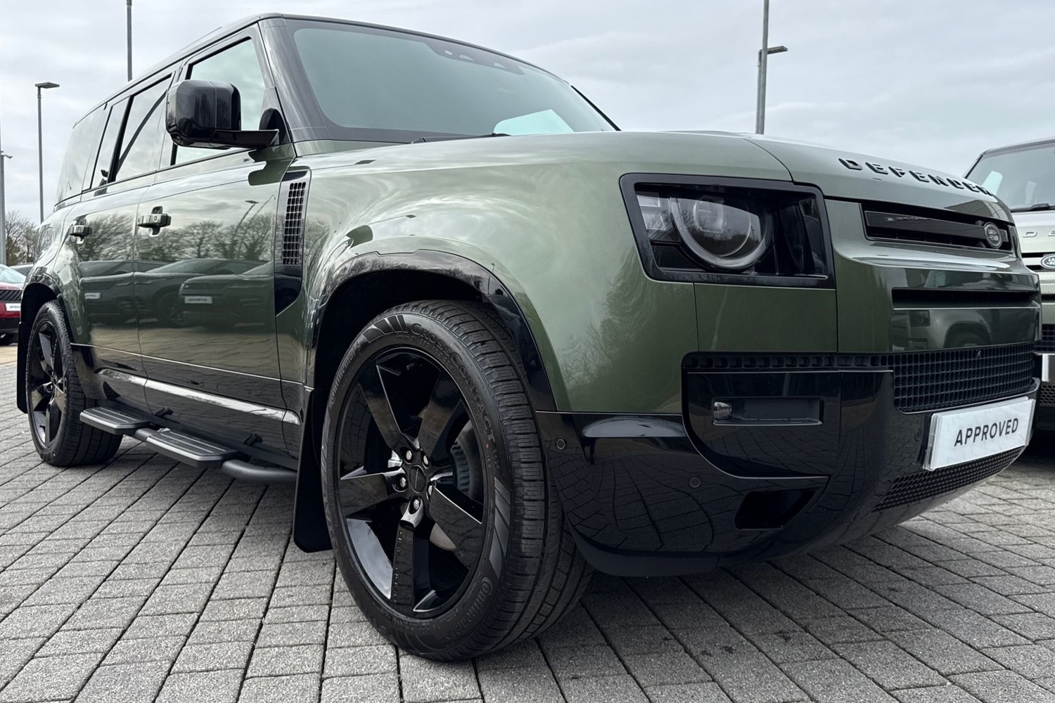 Used Land Rover Defender 110 2026 for sale - 77996387: Photo 31