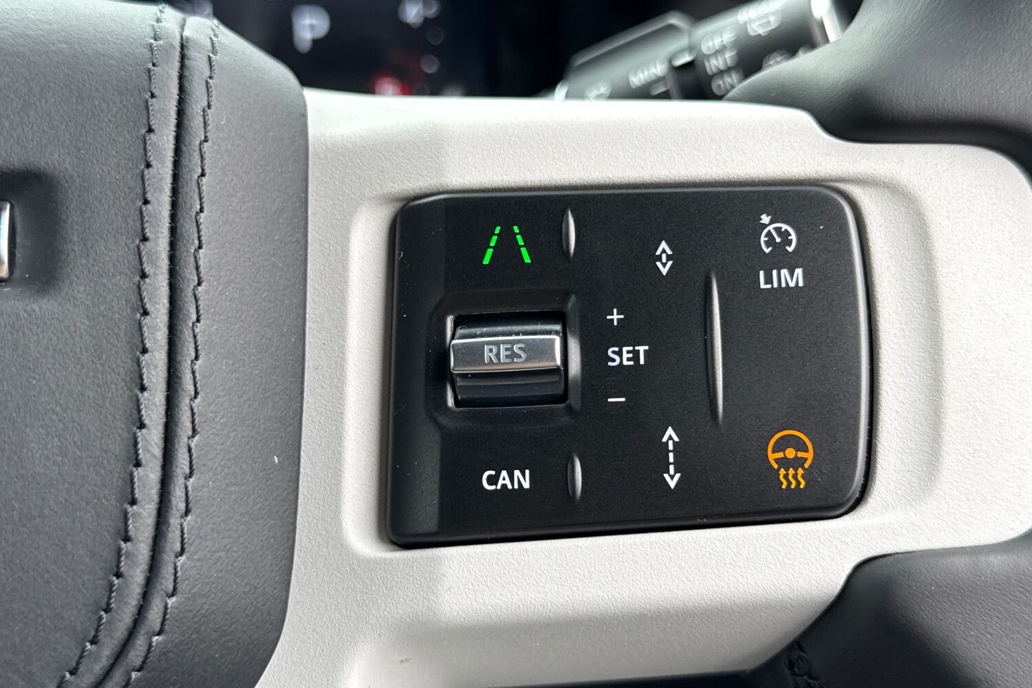 Used Land Rover Defender 110 2026 for sale - 77996387: Photo 45