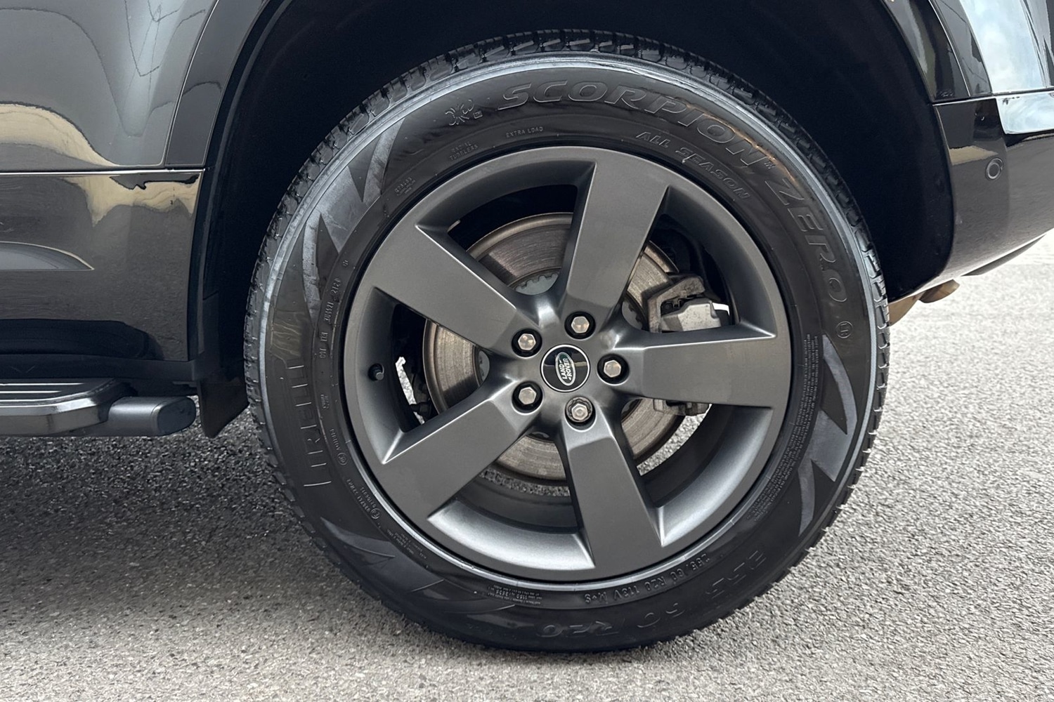 Used Land Rover Defender 110 2024 for sale - 77080040: Photo 37