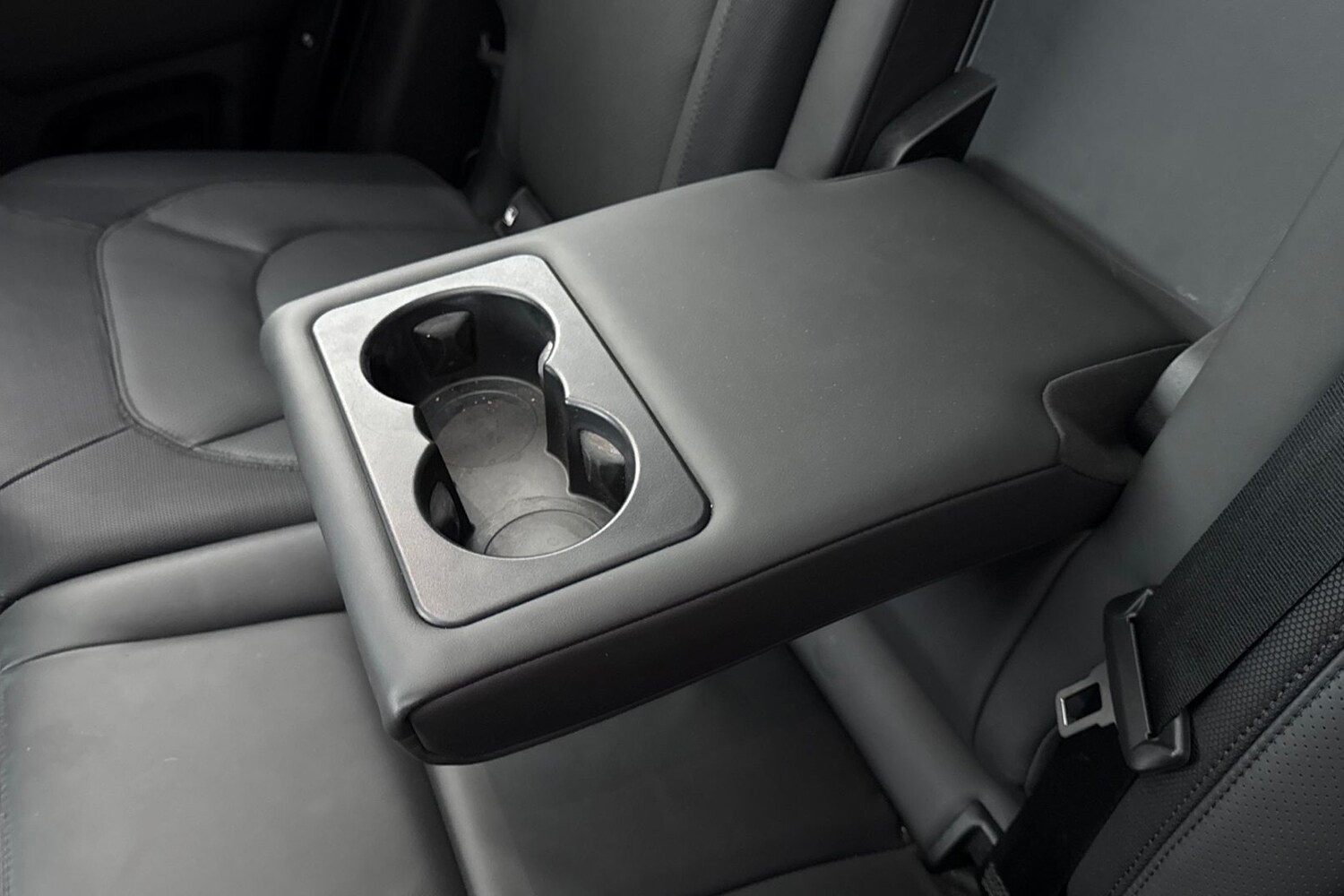 Used Land Rover Defender 110 2024 for sale - 77080040: Photo 39