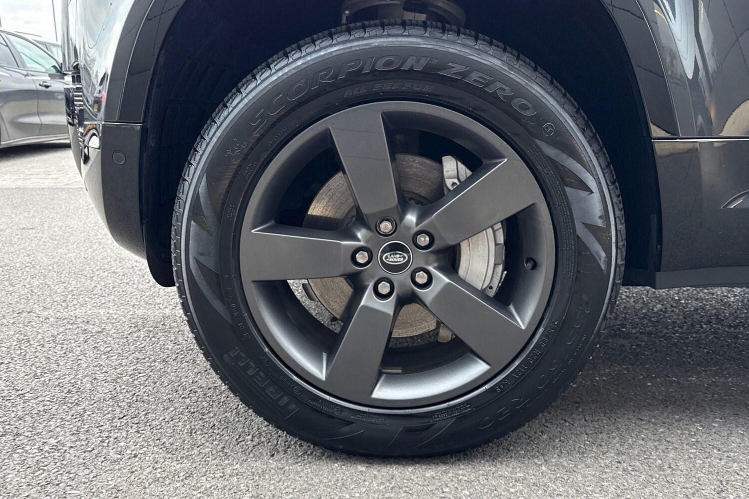 Used Land Rover Defender 110 2024 for sale - 77080040: Photo 41