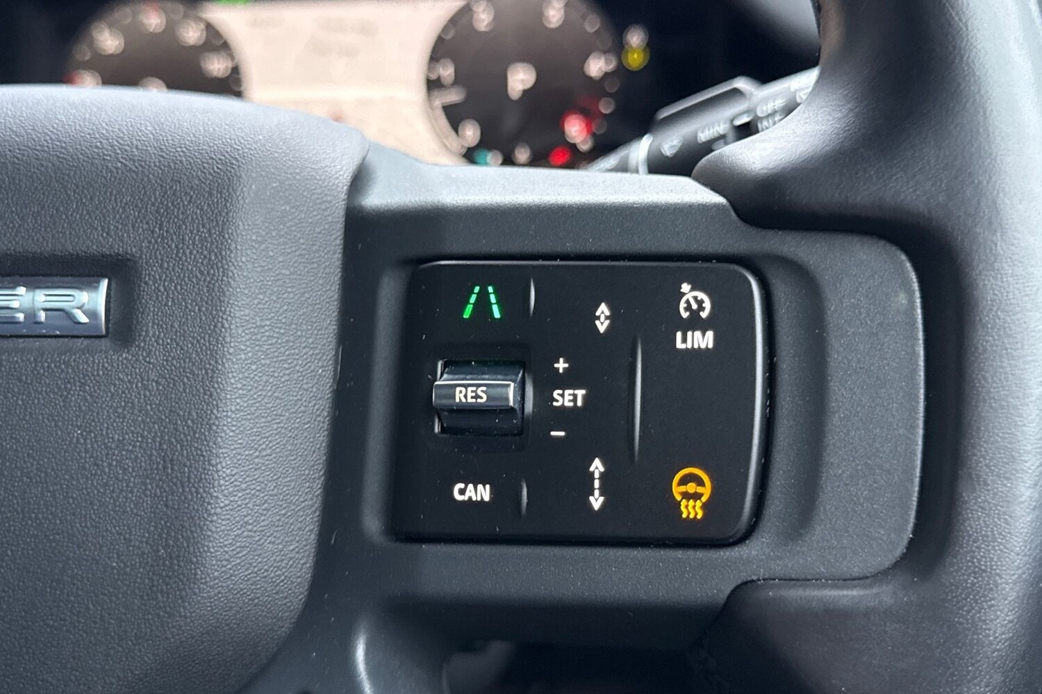 Used Land Rover Defender 110 2024 for sale - 77080040: Photo 44