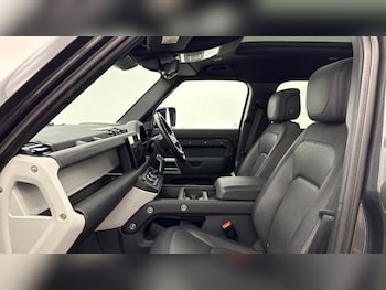 Used Land Rover Defender 110 2024 for sale - 78668753: Photo