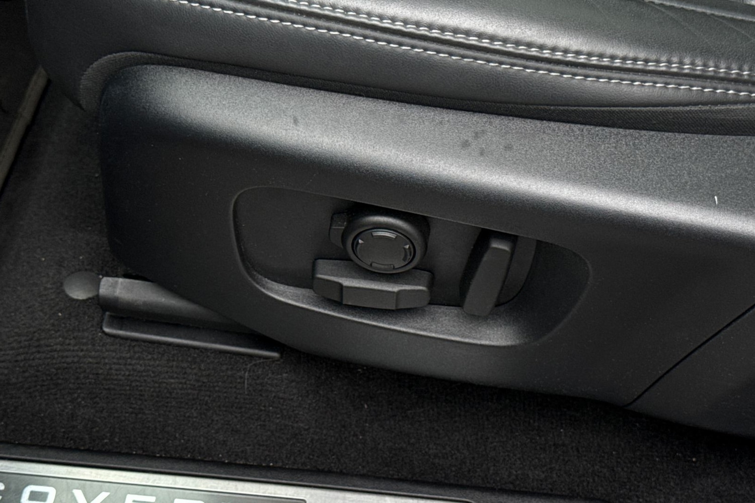 Used Land Rover Discovery Sport 2024 for sale - 76065138: Photo 36