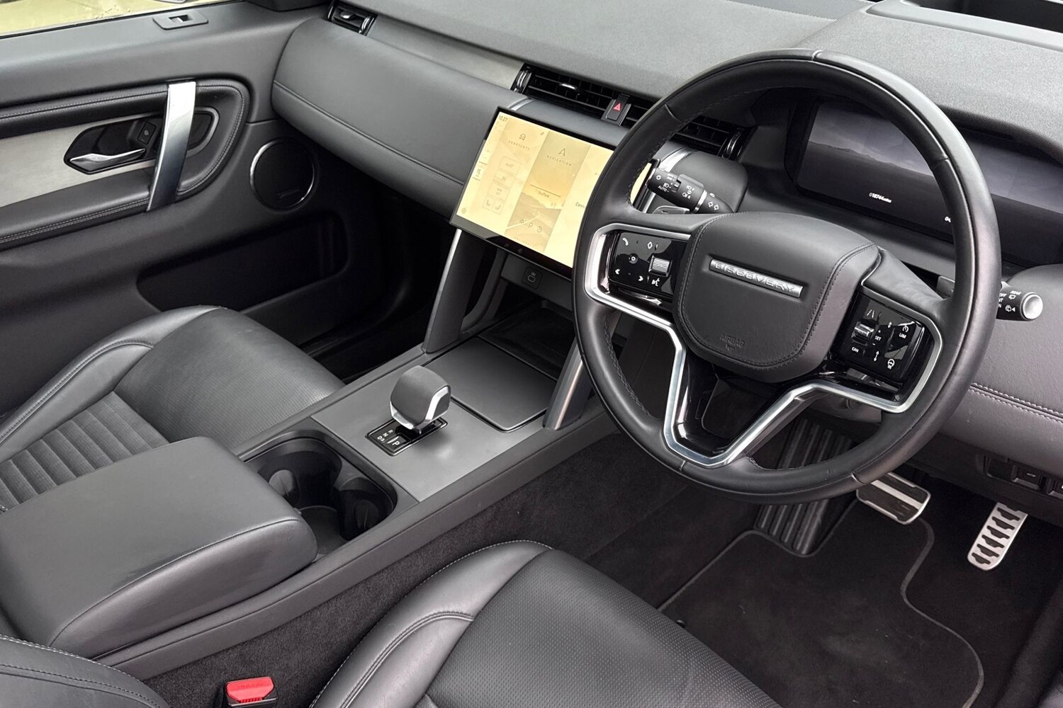 Used Land Rover Discovery Sport 2024 for sale - 77226546: Photo 32