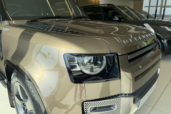 Used Land Rover Defender 90 2025 for sale - 74764146: Photo 32