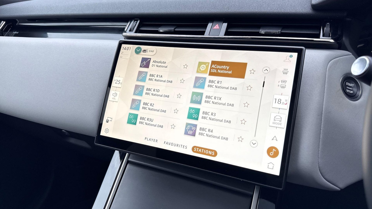 Used Land Rover Range Rover Velar 2024 for sale - 77494039: Photo 35