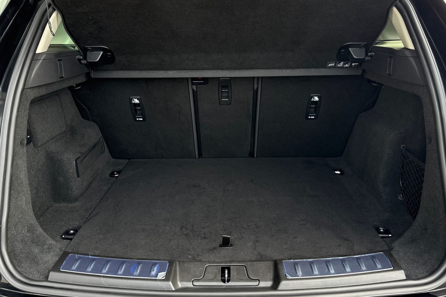 Used Land Rover Range Rover Evoque 2025 for sale - 76102173: Photo 10