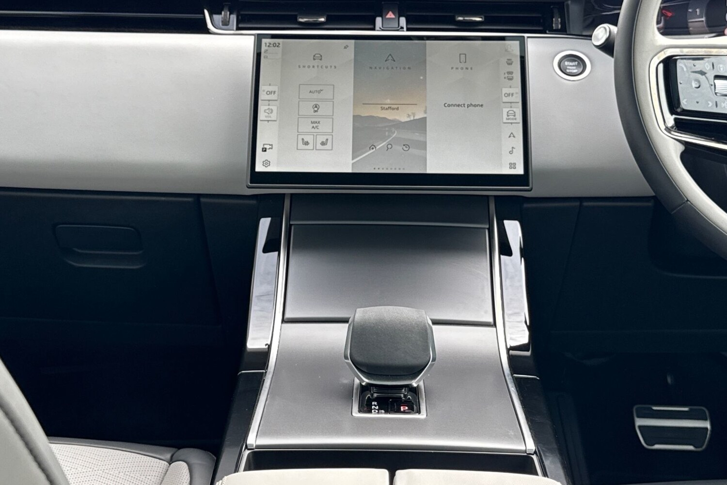 Used Land Rover Range Rover Evoque 2025 for sale - 76102173: Photo 14
